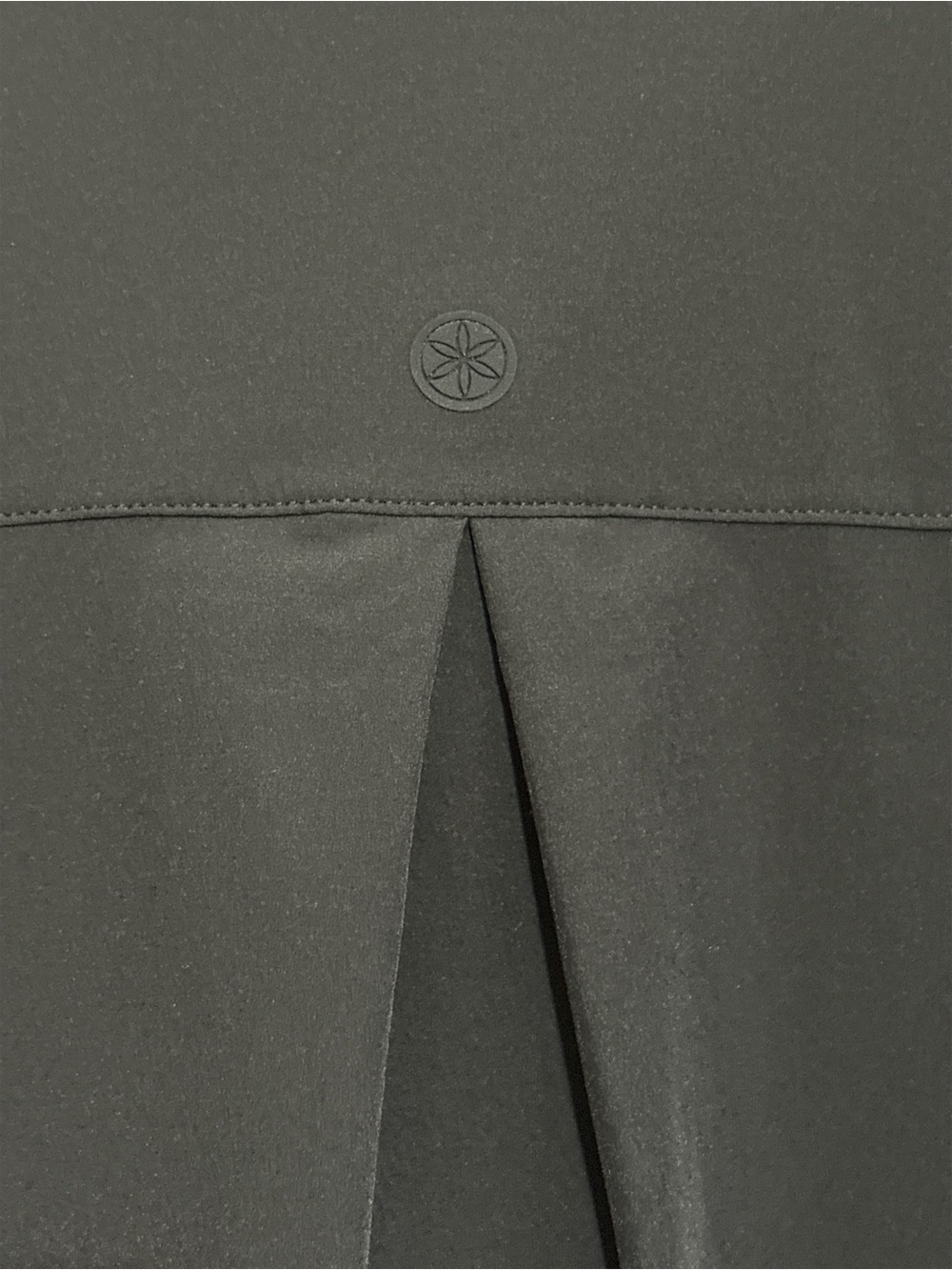 🌴 Gaiam On The Move Woven Tank - Picture 4 of 5